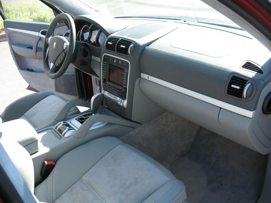  Porsche Cayenne GTS 2007 года  (фото 25 из 77)